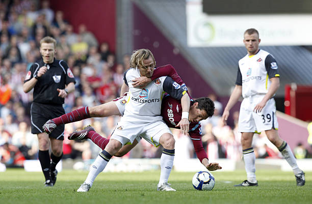 不可避免地 不可避免地